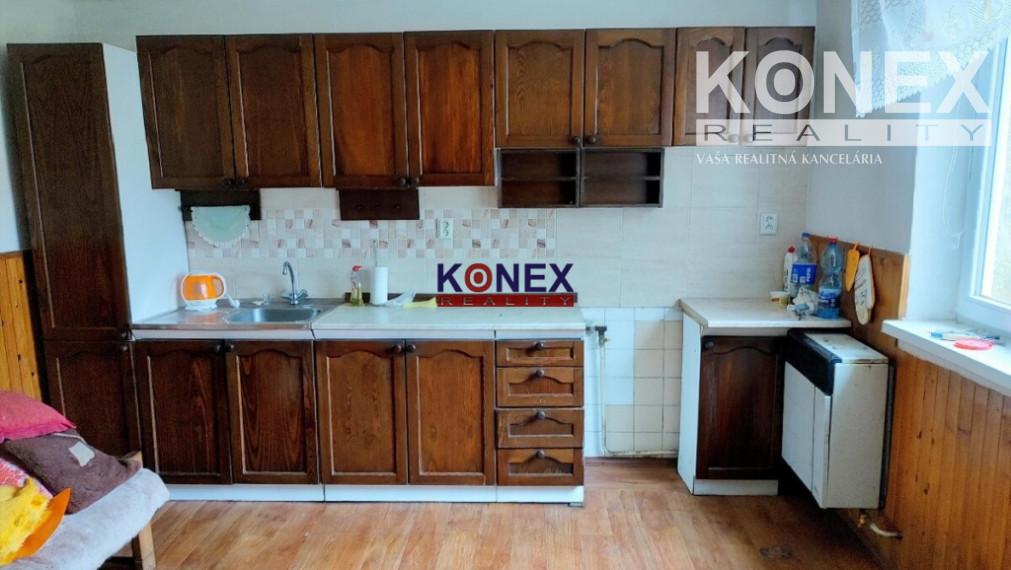 NA PREDAJ –  rodinný dom Hraň