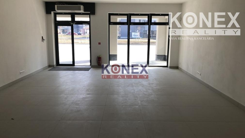 Obchodný priestor 36 m2 v biznis centre AWIN, Michalovce