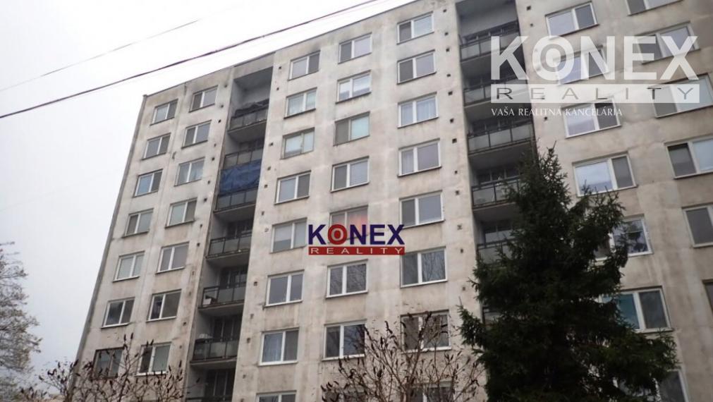 NA PREDAJ 4-izbový byt – Čierna nad Tisou