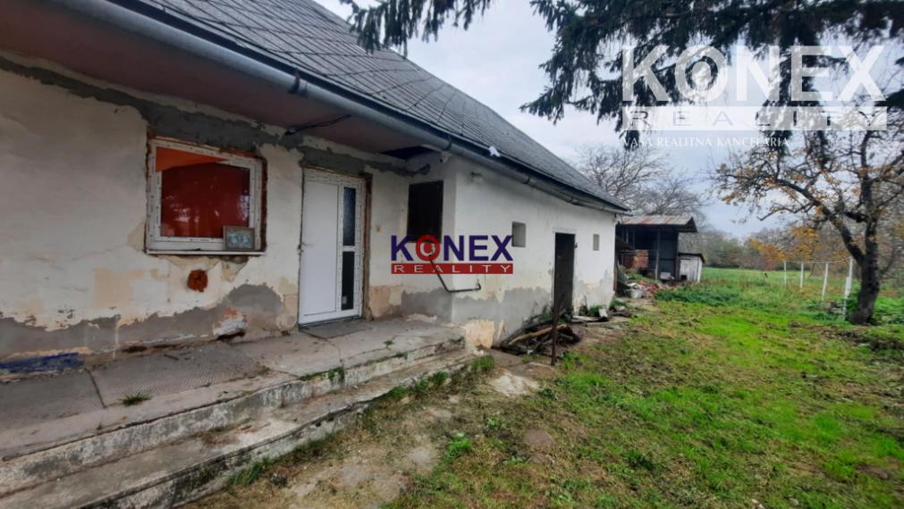 Rodinný dom po čiastočnej rekonštrukcii – LOŽÍN