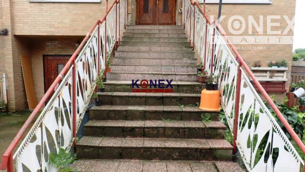 Poschodový rodinný dom - Čierna nad Tisou