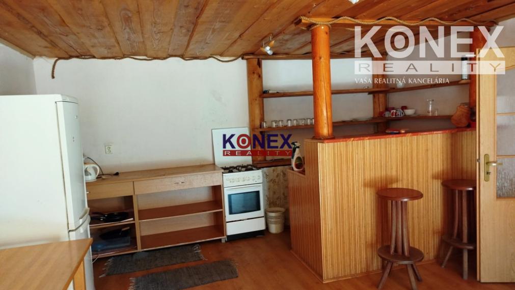 SKVELÁ INVESTÍCIA Priestranná polyfunkčná budova ULIČSKÉ KRIVÉ