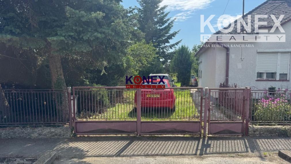 NA PREDAJ! Rodinný dom – štvorec – Krišovská Liesková