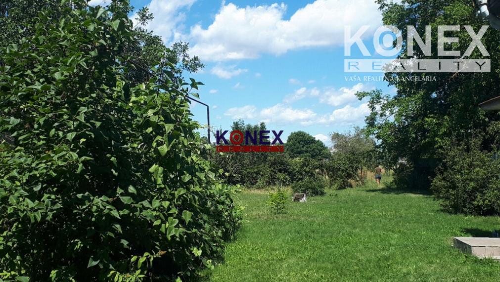 ID-3087 Rodinný dom v príjemnej obci TUŠICE – NA PREDAJ