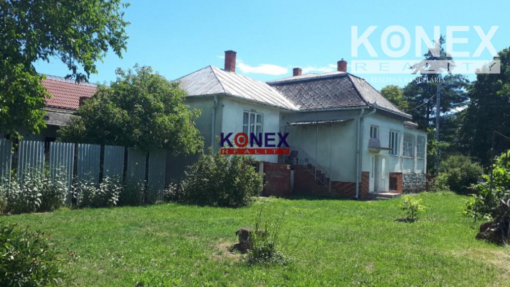 ID-3087 Rodinný dom v príjemnej obci TUŠICE – NA PREDAJ