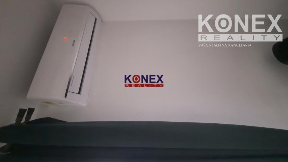 NOVINKA Zrekonštruovaný 3-izbový byt MICHALOVCE