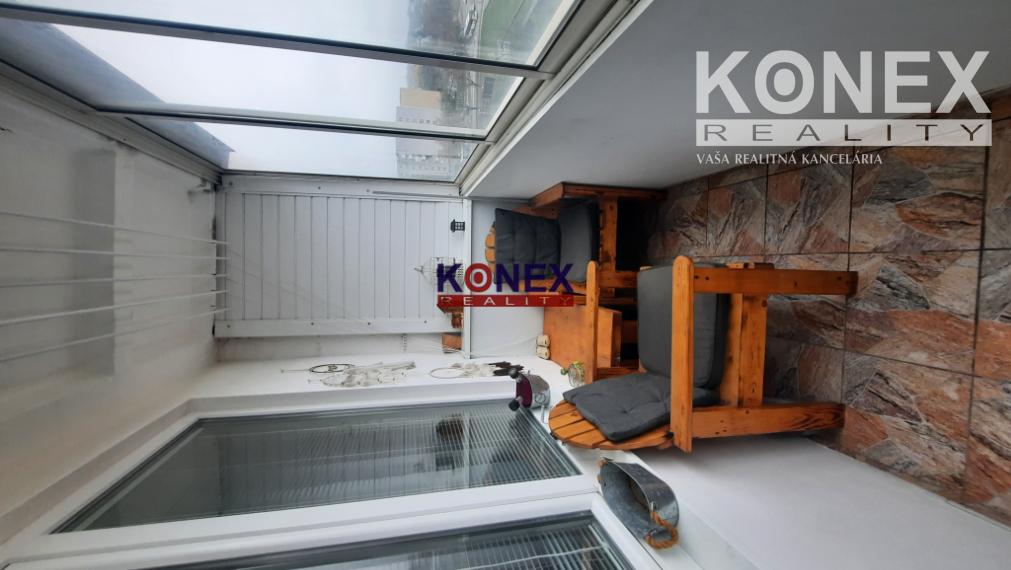 NOVINKA Zrekonštruovaný 3-izbový byt MICHALOVCE