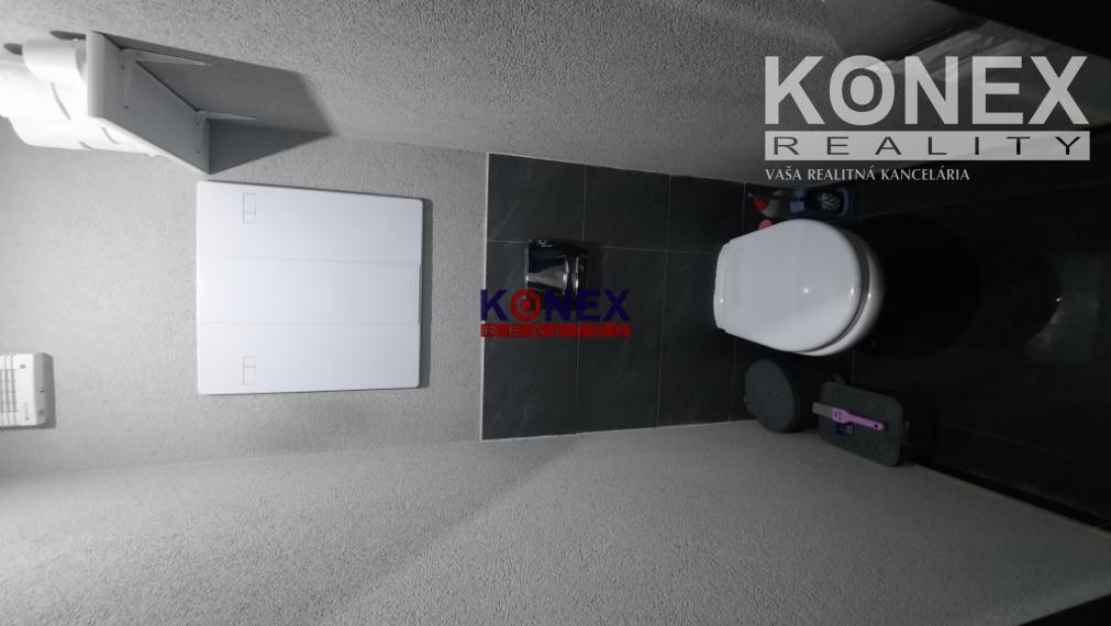 NOVINKA Zrekonštruovaný 3-izbový byt MICHALOVCE