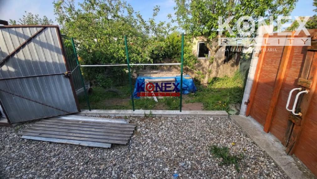 ID-3154 REKREAČNÉ POZEMKY SEŇA