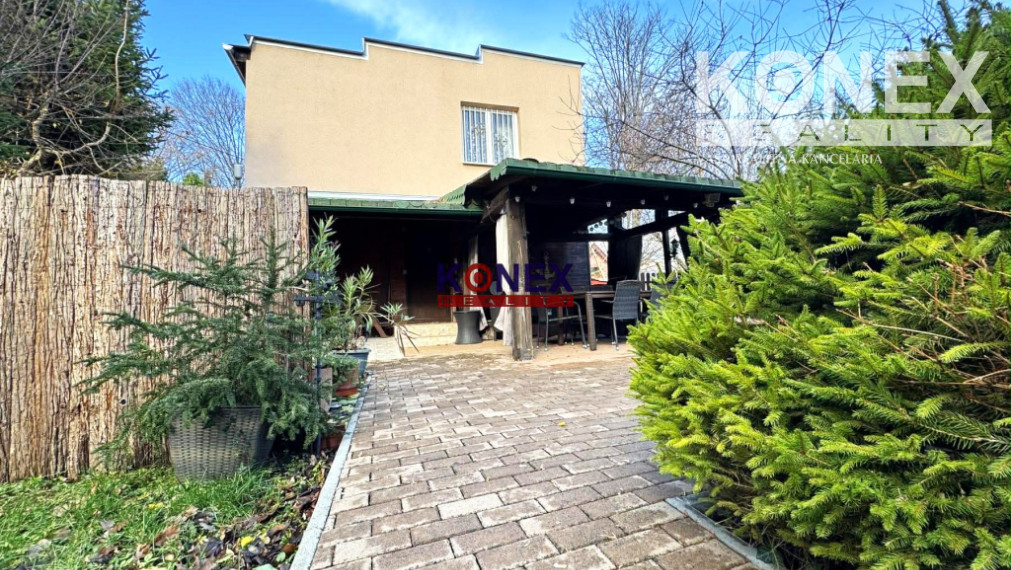 ID-3174 Murovaná dvojpodlažná chata na Šírave