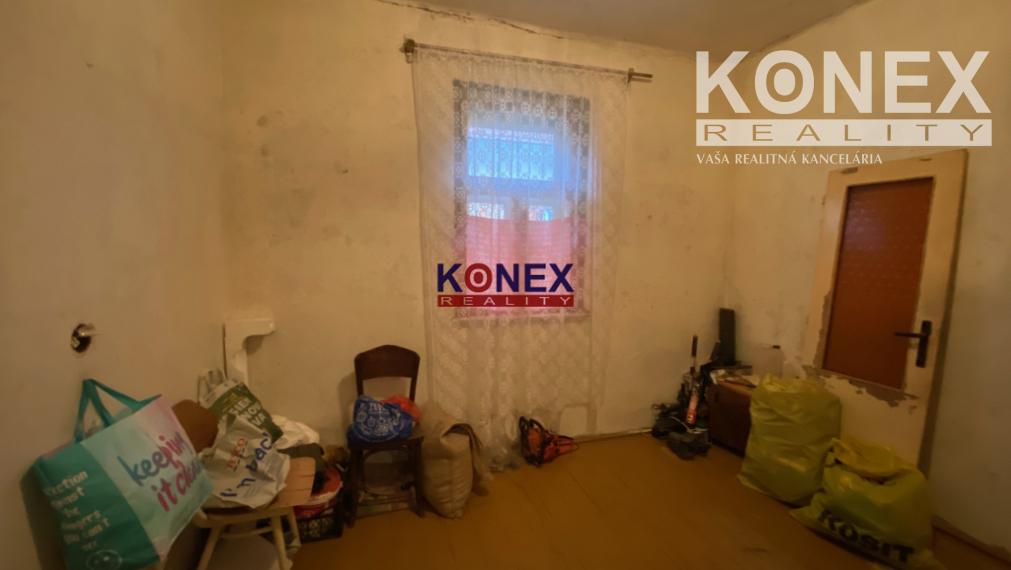 ID-3182 NA PREDAJ – Rodinný dom - štvorec obci Pinkovce