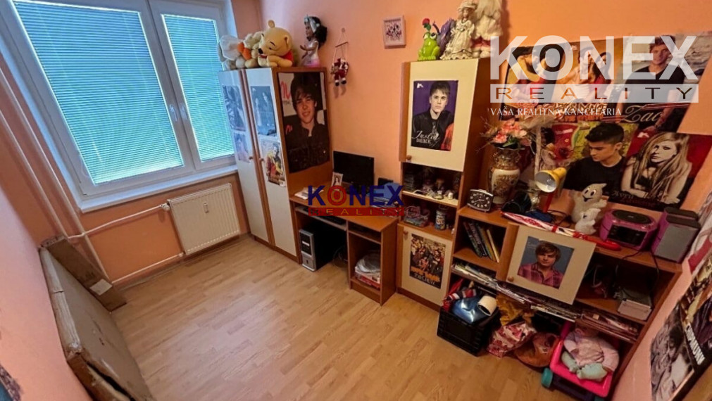 ID-3196  3-izbový byt Snina - Palárikova ul.