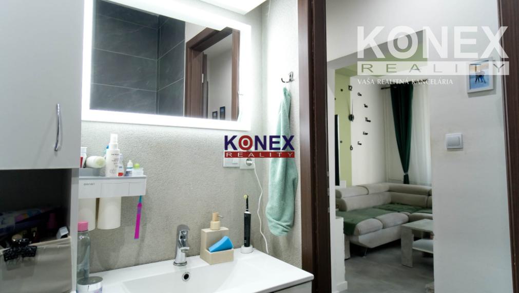 ID-3219 NOVINKA Zrekonštruovaný 3-izbový byt MICHALOVCE