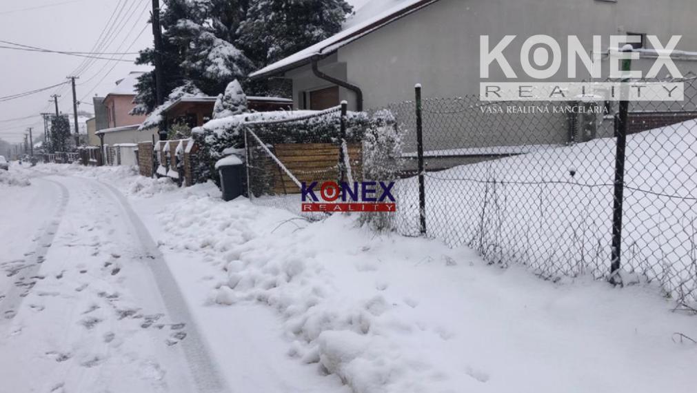 ID-3225 SUPER PONUKA! Pozemok neďaleko Humenného