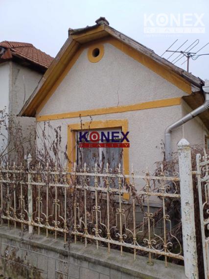 ID-3236 DVA RODINNÉ DOMY / CHALUPY – Perkupa, Maďarsko