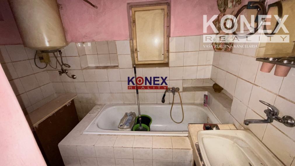 ID-3252 Na predaj chalupa / rodinný dom – Petrovce