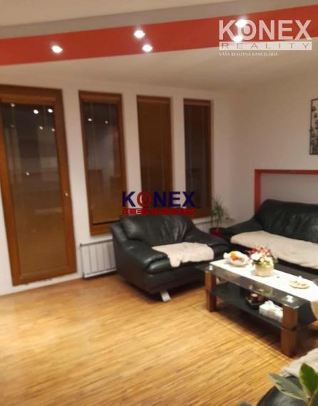 ID-3283 NA PREDAJ –  3 izbový byt Veľké Kapušany