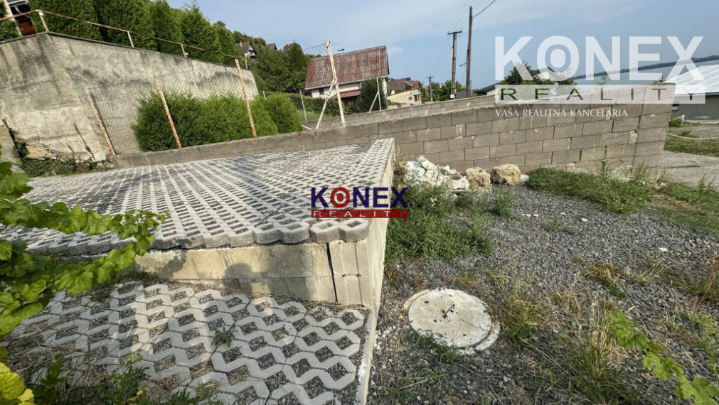 ID-3285 SUPER POZEMOK na Vinianke!
