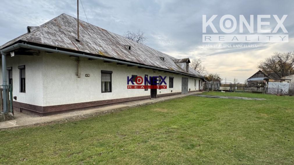 ID-3325 NA PREDAJ Rodinný dom v ZÁHORE