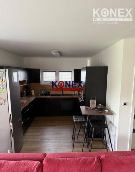 ID-3328 MODERNÁ NOVOSTAVBA v skvelej lokalite Petrovce nad Laborcom