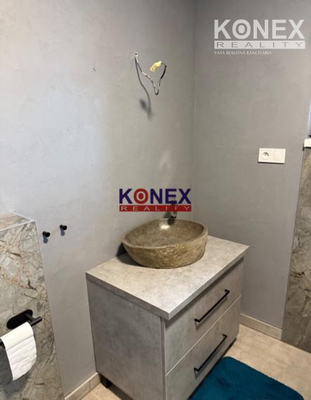 ID-3328 MODERNÁ NOVOSTAVBA v skvelej lokalite Petrovce nad Laborcom