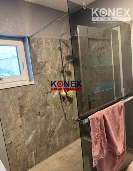 ID-3328 MODERNÁ NOVOSTAVBA v skvelej lokalite Petrovce nad Laborcom