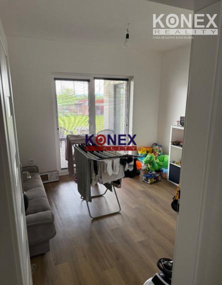 ID-3328 MODERNÁ NOVOSTAVBA v skvelej lokalite Petrovce nad Laborcom