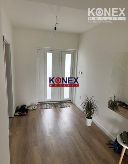 ID-3328 MODERNÁ NOVOSTAVBA v skvelej lokalite Petrovce nad Laborcom