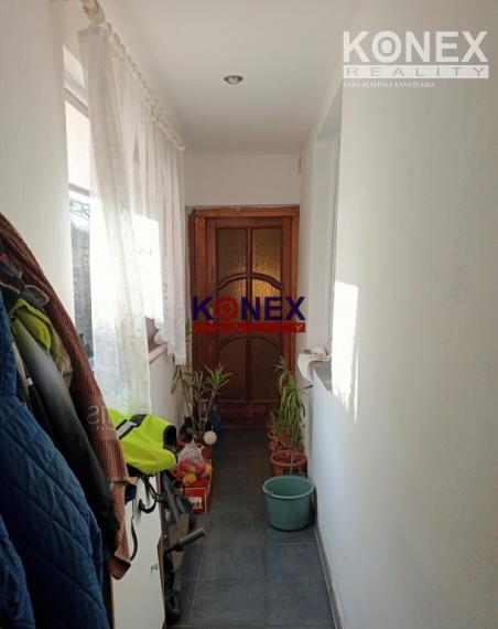 ID-3330 NA PREDAJ –  Rodinný dom v obci RAD