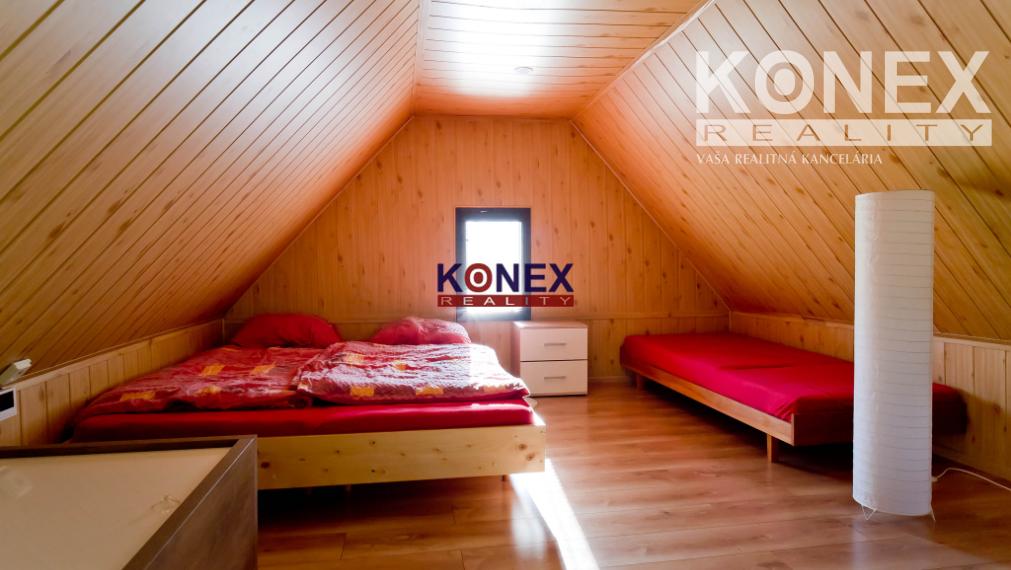 ID-3335 REKREAČNÁ CHATA na VINNOM JAZERE na predaj