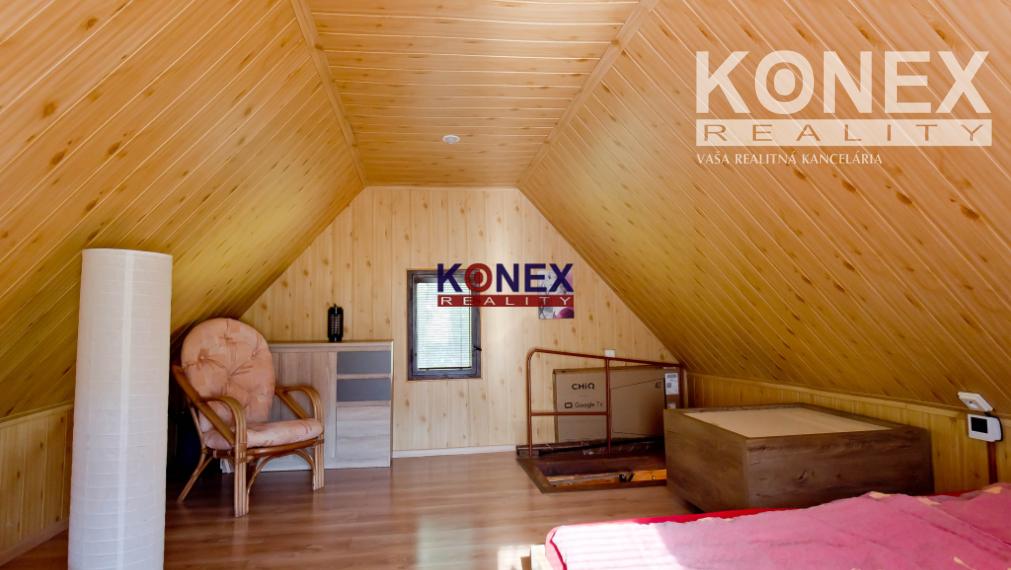 ID-3335 REKREAČNÁ CHATA na VINNOM JAZERE na predaj