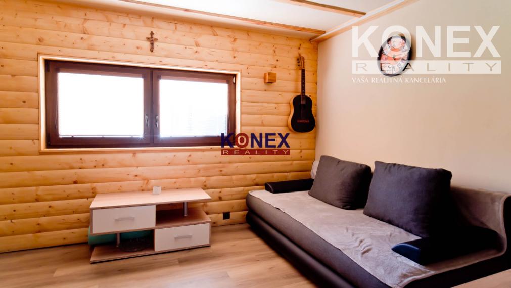 ID-3335 REKREAČNÁ CHATA na VINNOM JAZERE na predaj