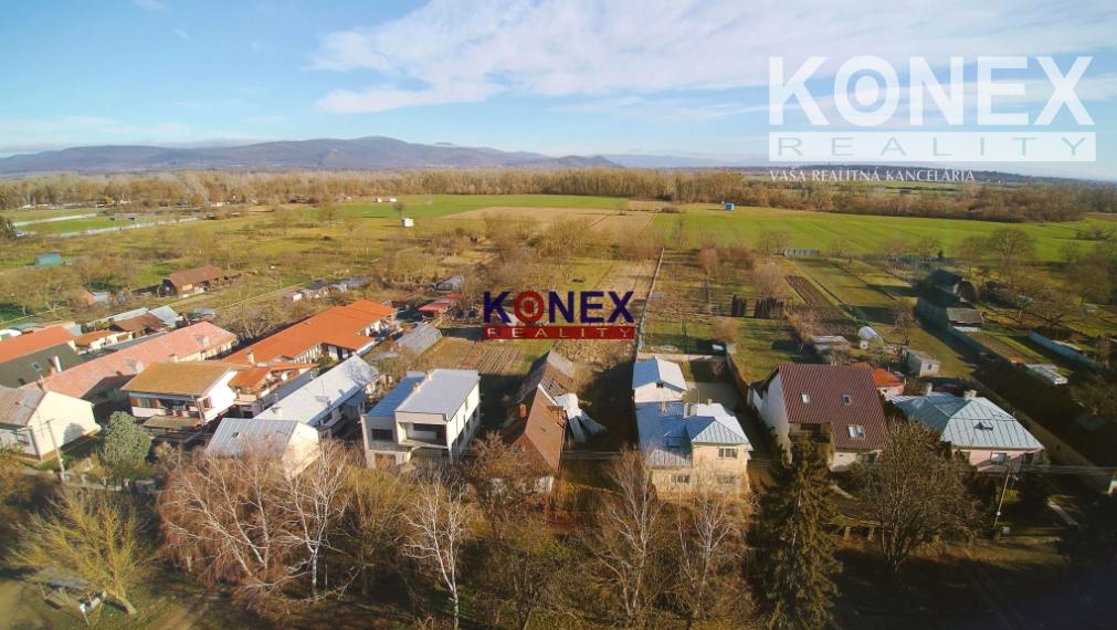 ID-3343 Na predaj GAZDOVSKÝ RD – Michalovce – časť Topoľany