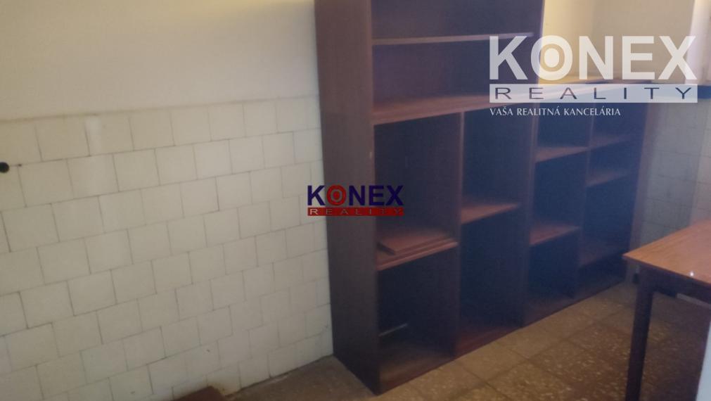 ID-3355 NA PRENÁJOM Skladové priestory RUSKÝ HRABOVEC