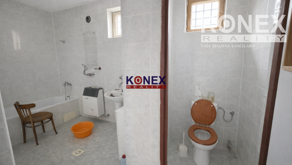 ID-3376 SKVELÁ PONUKA Rodinný dom v obci BREHOV