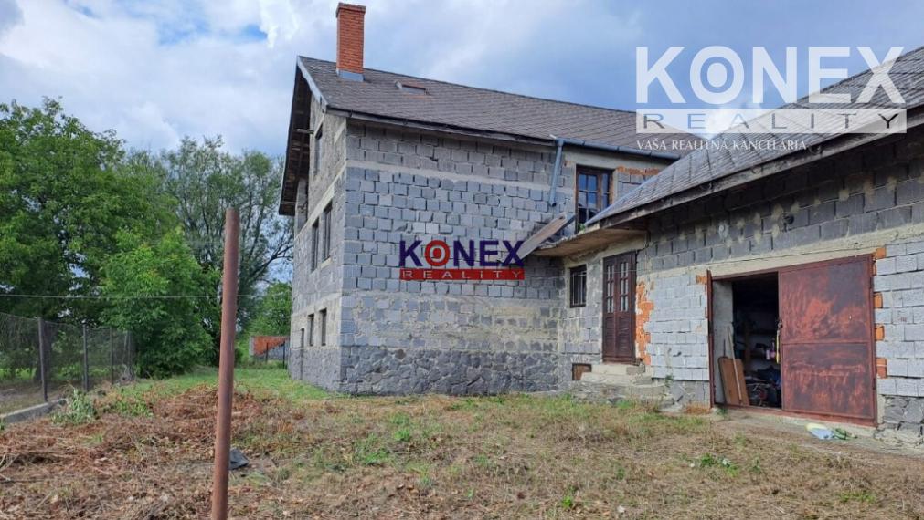 ID-3390 Rodinný dom blízko Vranova nad Topľou NA PREDAJ