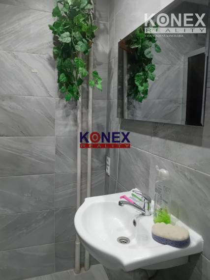 ID-3415 ZREKONŠTRUOVANÝ 2-IZBOVÝ BYT STRÁŽSKE