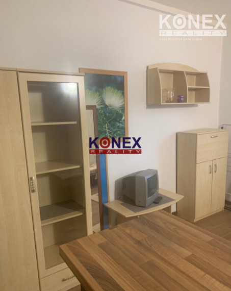 ID-3418 GARSÓNKA NA PREDAJ – Humenné