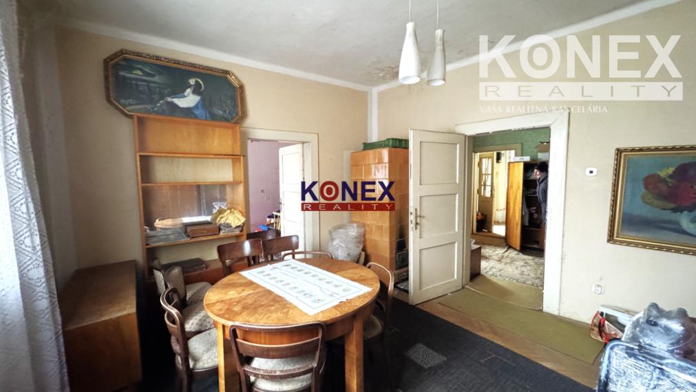 ID-3424 Rodinný dom v meste Michalovce – na bývanie i podnikanie