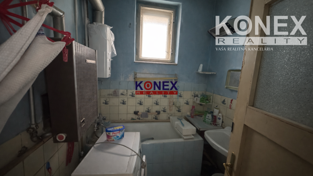 ID-3424 Rodinný dom v meste Michalovce – na bývanie i podnikanie