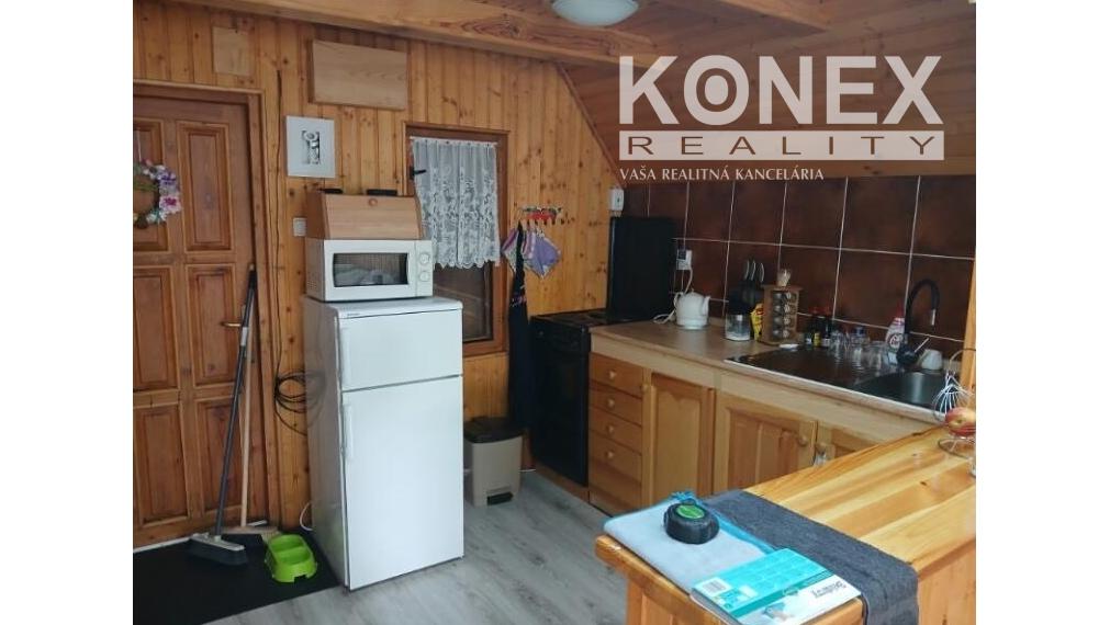 ID-3433 NA PREDAJ Rekreačná chatka – Prímestská oblasť