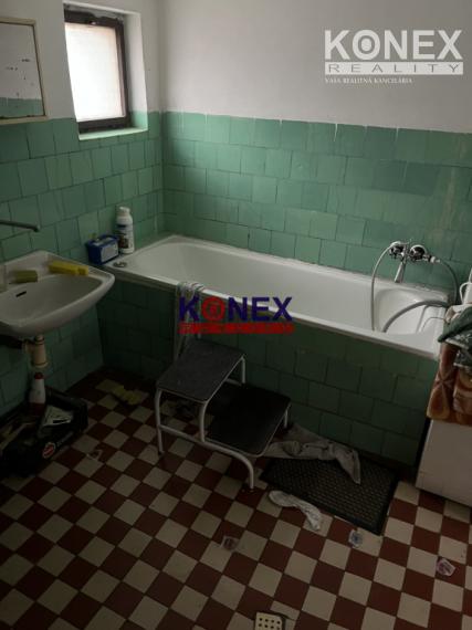 ID-3441 NA PREDAJ Rodinný dom s veľkým pozemkom v Trebišove