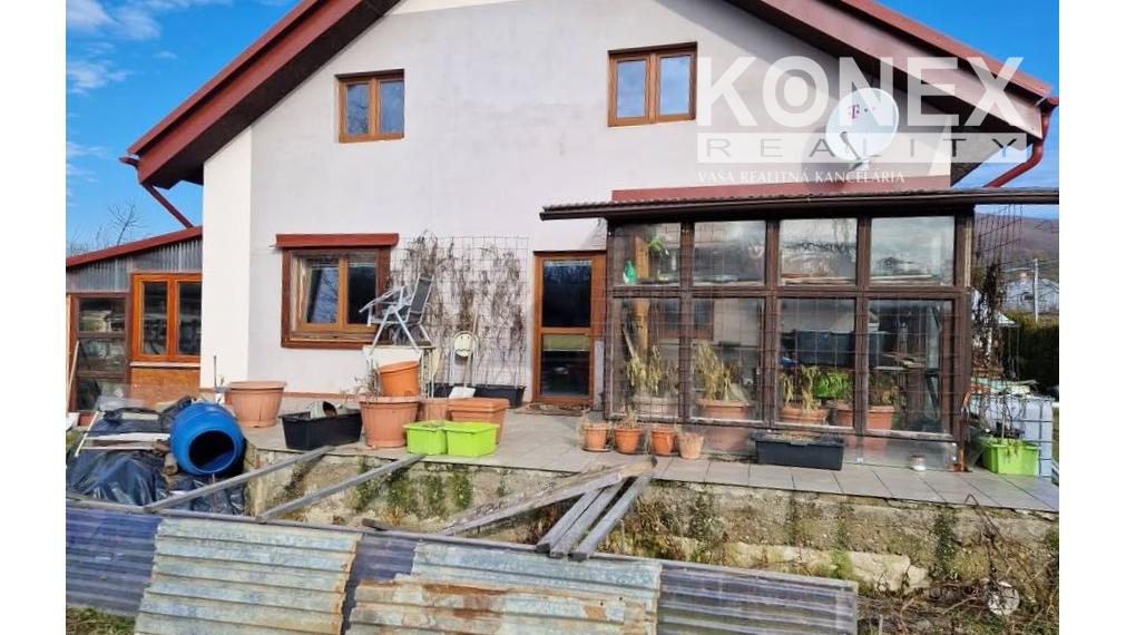 ID-3452 NA PREDAJ – Priestranný rodinný dom BYSTRÉ