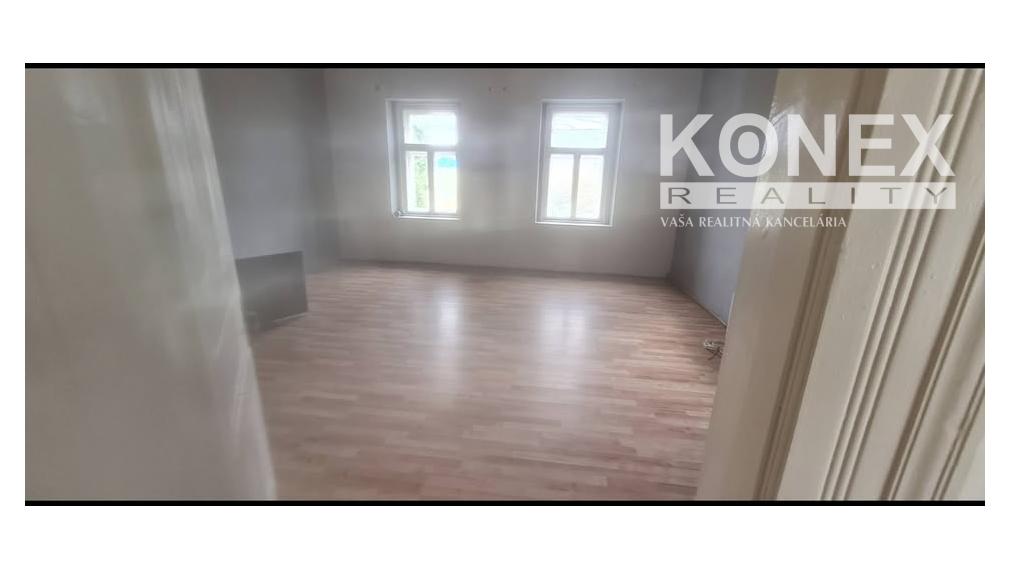 ID-3475 RODINNÝ DOM – JESENSKÉ (okr. Rimavská Sobota)