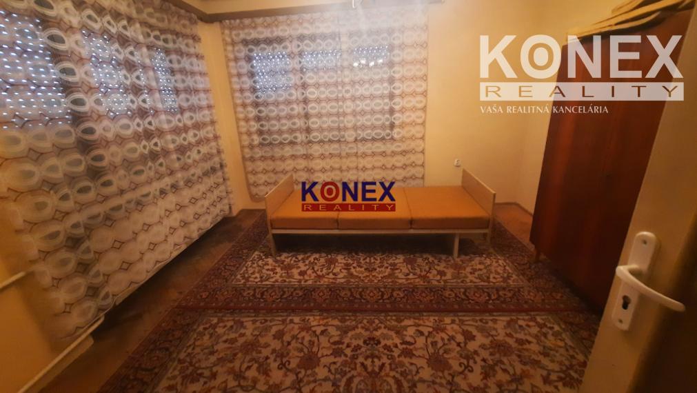 Rodinný dom v obci NIŽNÝ HRUŠOV – NA PREDAJ