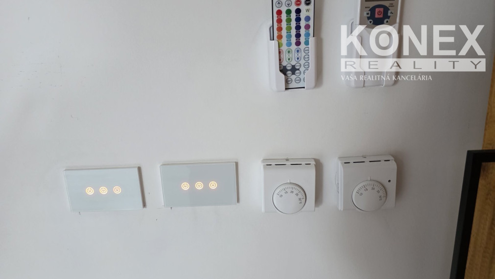 NA PREDAJ – 4-izbový podkrovný byt – Trebišov, Cukrovárska ul.