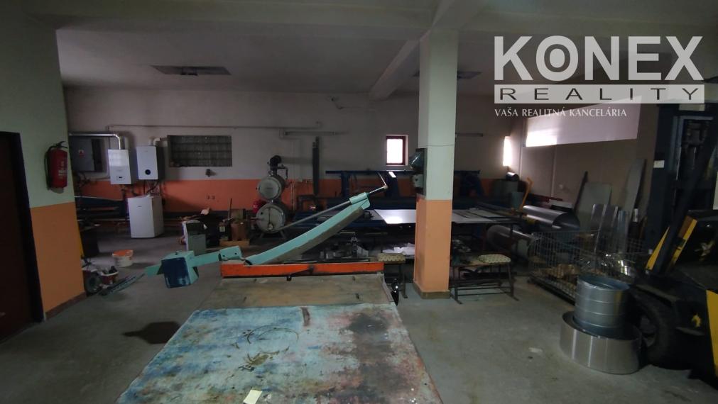 ID-3516 KOMERČNÝ AREÁL – SNINA – Perečínska ul.