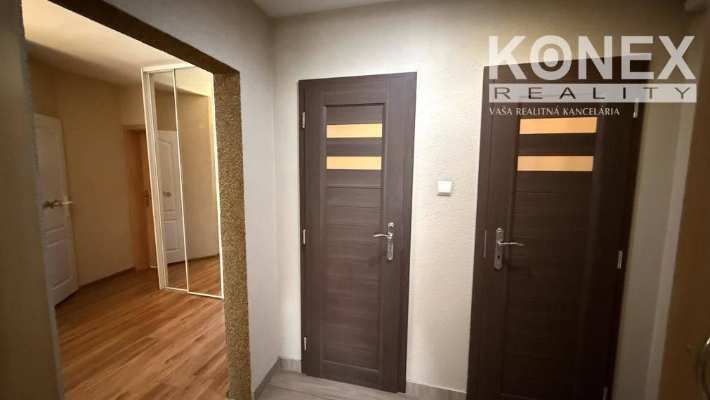 ID-3519 3-izbový byt po rekonštrukcii – MICHALOVCE, Západ