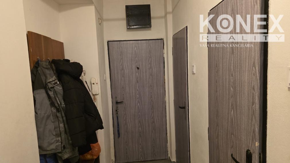 ID-3555 Veľký 2-izbový byt na predaj – Trebišov