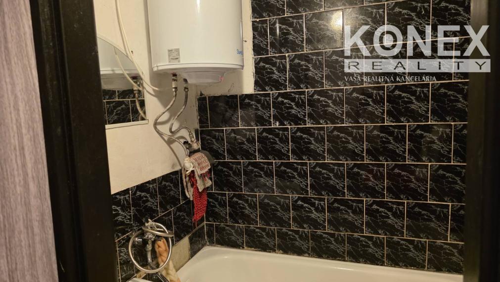 ID-3555 Veľký 2-izbový byt na predaj – Trebišov